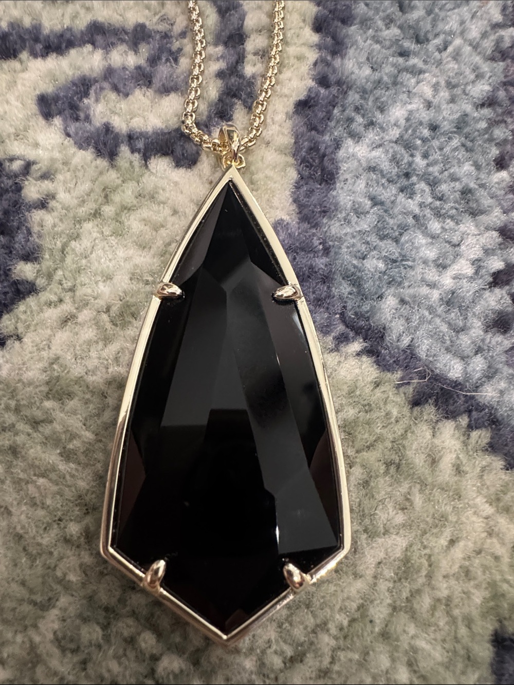 Kendra Scott Black Teardrop Pendant Necklace with Gold Chain